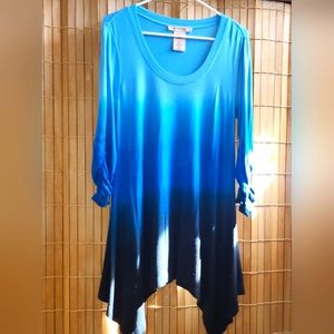 Stunning blue dip dye ombre Ladies tunic by Philosophy in Size Small. N.W.O T.